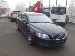 Blau Gebraucht 2009 Volvo V70 Momentum Kombi | 3.890 € (Fairer Preis)