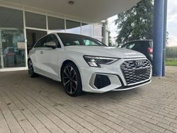 Gletscherweiß metallic Gebraucht 2023 Audi S3 Ambiente Limousine | 45.900 € (Fairer Preis)