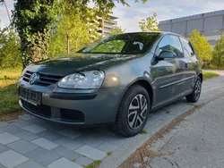 Grün Gebraucht 2004 VW Golf IV Comfortline Limousine | 2.500 € (Fairer Preis)