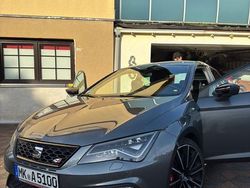 Grau Gebraucht 2018 Cupra Leon Limousine | 23.500 € (Fairer Preis)