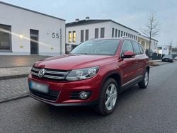 Rot Gebraucht 2011 VW Tiguan SUV | 10.450 € (Fairer Preis)