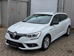 Weiß Gebraucht 2018 Renault Mégane GrandTour LIMITED Kombi | 11.900 € (Fairer Preis)
