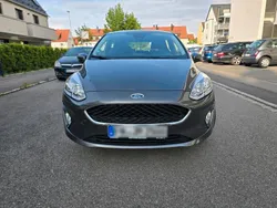Grau Gebraucht 2020 Ford Fiesta Kleinwagen | 14.750 € (Etwas zu teuer)