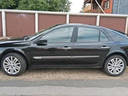Schwarz Gebraucht 2006 Renault Laguna II Limousine | 3.200 €
