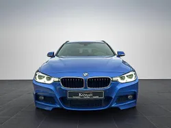 Blau Gebraucht 2019 BMW 320 M Sport Kombi | 25.999 € (Guter Preis)