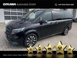 Obsidianschwarz Gebraucht 2024 Mercedes V300 Avantgarde Van / Kleinbus | 76.700 € (Etwas zu teuer)