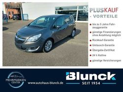 Grau Gebraucht 2016 Opel Meriva drive Van / Kleinbus | 8.990 € (Etwas zu teuer)