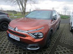 Lackierung pulsorange/typ aus Gebraucht 2023 Citroën C4 Shine Limousine | 18.900 € (Fairer Preis)