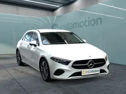 Weiß Gebraucht 2023 Mercedes A220 Advanced Limousine | 34.310 € (Fairer Preis)