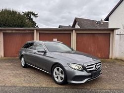 Selenitgrau metalliclack Gebraucht 2018 Mercedes E220 Kombi | 20.800 € (Superpreis)