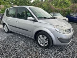 Grau Gebraucht 2006 Renault Scénic II Exception Van / Kleinbus | 2.800 € (Fairer Preis)