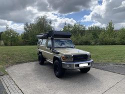 Beige Gebraucht 2020 Toyota Land Cruiser SUV | 75.000 €