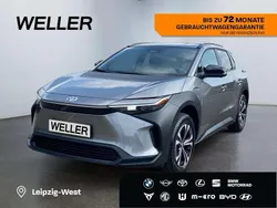 Silber Gebraucht 2023 Toyota bZ4X Basis SUV | 29.590 € (Fairer Preis)