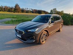 Grau Gebraucht 2020 Seat Tarraco XCELLENCE SUV | 22.999 € (Guter Preis)