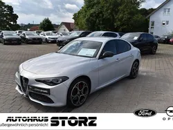Colore esterno perla lunare, Gebraucht 2024 Alfa Romeo Giulia Premium Limousine | 36.900 € (Fairer Preis)