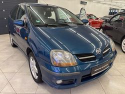 Blau Gebraucht 2002 Nissan Almera Acenta Limousine | 1.550 €