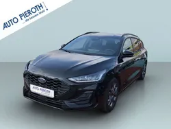 Schwarz metallic Gebraucht 2024 Ford Focus ST-Line Kombi | 25.850 € (Fairer Preis)
