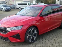 Rot Neu 2024 Skoda Octavia RS Kombi | 41.990 € (Fairer Preis)