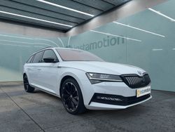 Weiß Gebraucht 2020 Skoda Superb SportLine Kombi | 23.955 € (Fairer Preis)