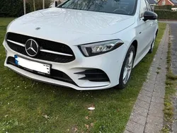 Weiß Gebraucht 2021 Mercedes A250 AMG line Limousine | 25.290 € (Guter Preis)