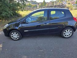 Schwarz Gebraucht 2009 Renault Clio II Rip Curl Limousine | 2.000 € (Fairer Preis)