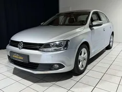 Silber Gebraucht 2011 VW Jetta Comfortline Limousine | 4.290 € (Superpreis)
