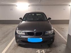 Braun Gebraucht 2004 BMW 120 Sport Line Kleinwagen | 2.650 € (Guter Preis)