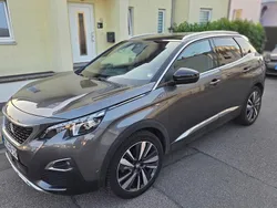 Grau Gebraucht 2020 Peugeot 3008 GT SUV | 21.500 € (Fairer Preis)