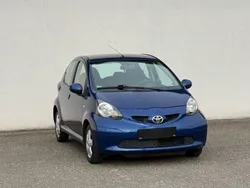 Blau Gebraucht 2008 Toyota Aygo Kleinwagen | 2.499 € (Fairer Preis)