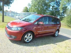 Rot Gebraucht 2013 VW Touran Highline Van / Kleinbus | 9.950 € (Fairer Preis)