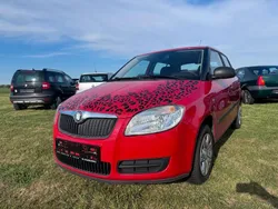 Rot Gebraucht 2009 Skoda Fabia Limousine | 1.800 € (Fairer Preis)