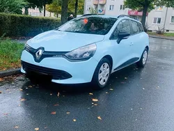 Weiß Gebraucht 2015 Renault Clio GrandTour Kombi | 4.000 €