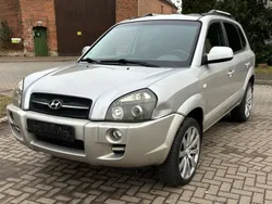 Gold Gebraucht 2008 Hyundai Tucson GLS SUV | 2.990 € (Guter Preis)