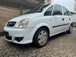 Weiß Gebraucht 2006 Opel Meriva Van / Kleinbus | 600 € (Fairer Preis)