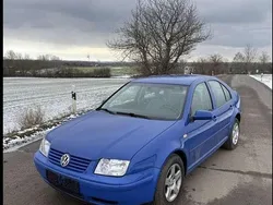 Blau Gebraucht 1998 VW Bora Limousine | 1.030 €