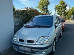 Silber Gebraucht 2001 Renault Scénic Van / Kleinbus | 499 € (Superpreis)