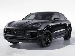 Schwarz Gebraucht 2023 Porsche Cayenne SUV | 113.800 € (Etwas zu teuer)