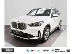 Alpinweiss iii Neu 2025 BMW iX1 xLine SUV | 51.250 € (Etwas zu teuer)