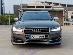 Grau Gebraucht 2016 Audi S8 plus Sport Limousine | 43.500 € (Superpreis)