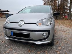 Silber Gebraucht 2014 VW up! Cup Kleinwagen | 6.650 € (Fairer Preis)