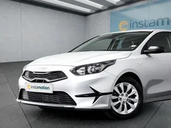 Silber Gebraucht 2024 Kia Ceed Kleinwagen | 20.349 € (Guter Preis)