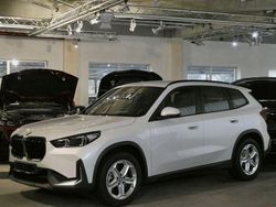 Mineral weiss metallic Gebraucht 2024 BMW X1 SUV | 41.990 € (Guter Preis)