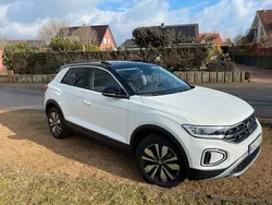 Weiß Gebraucht 2024 VW T-Roc Move SUV | 28.349 € (Guter Preis)