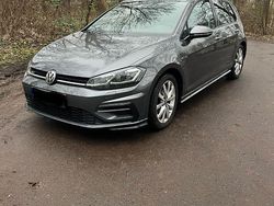 Grau Gebraucht 2019 VW Golf R-line Limousine | 14.000 € (Superpreis)