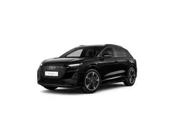 Mythosschwarz metallic Gebraucht 2022 Audi Q4 e-tron Ambiente SUV | 37.890 € (Etwas zu teuer)