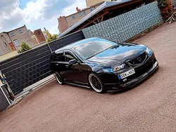 Schwarz Gebraucht 2003 Honda Accord Kombi | 8.000 €