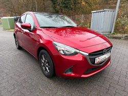 Rot Gebraucht 2018 Mazda 2 Signature Limousine | 9.950 € (Guter Preis)