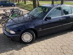 Blau Gebraucht 1999 BMW 520 Limousine | 3.200 € (Fairer Preis)