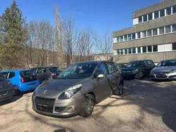 Stone Gebraucht 2011 Renault Scénic III Expression Van / Kleinbus | 4.390 € (Fairer Preis)