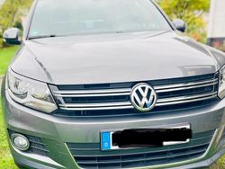 Grau Gebraucht 2015 VW Tiguan Sport SUV | 12.999 € (Guter Preis)